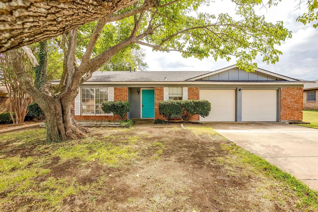 228 E Malone Avenue, Crowley