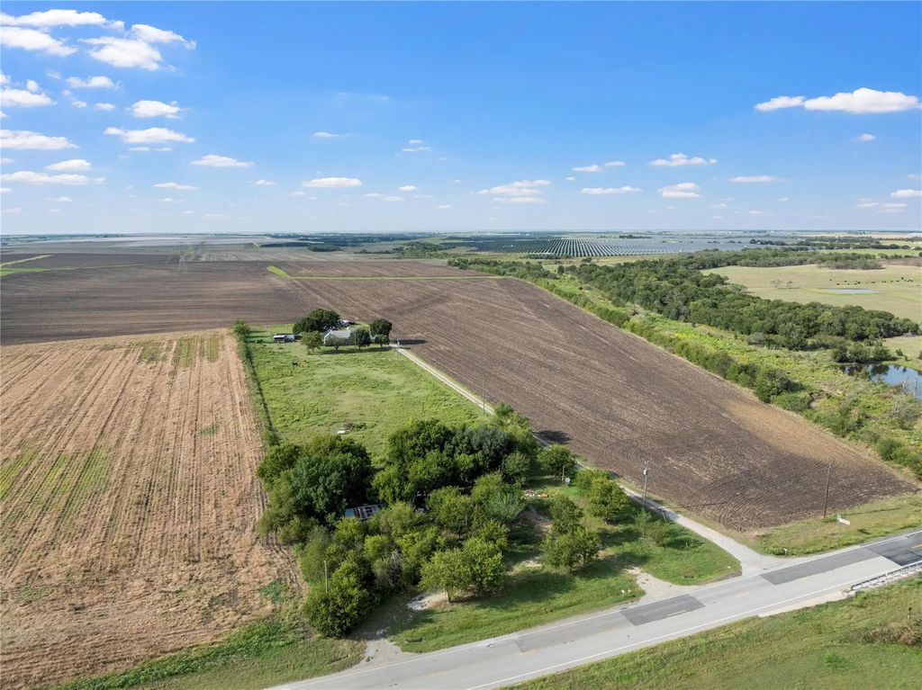 6039 Cottonwood Road, Abbott