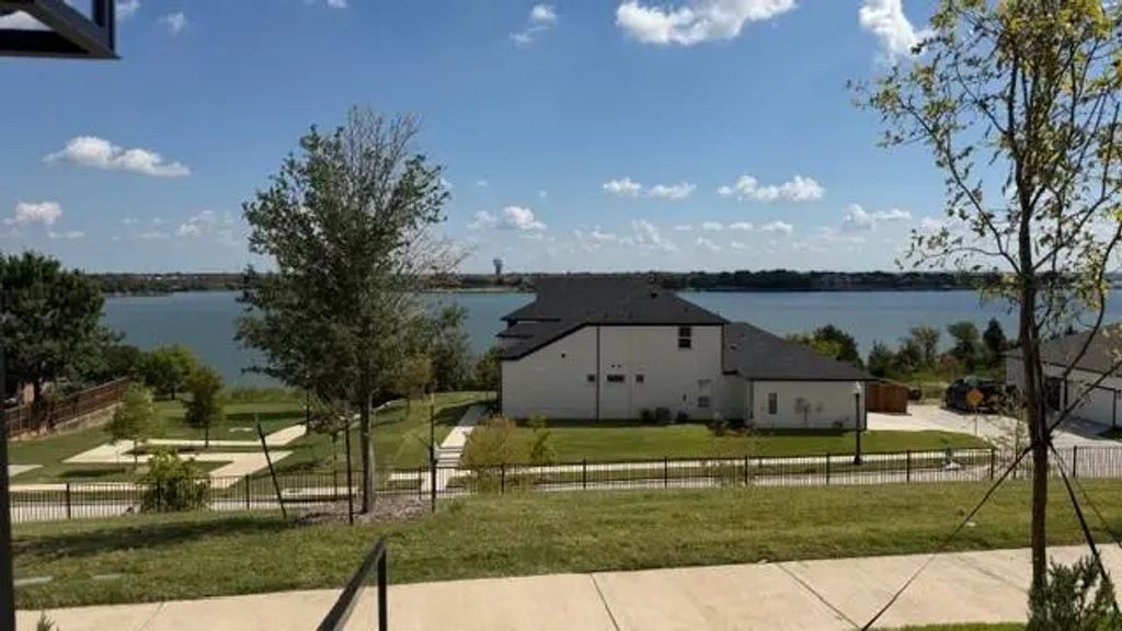 2720 Ballaster Mews, Rowlett