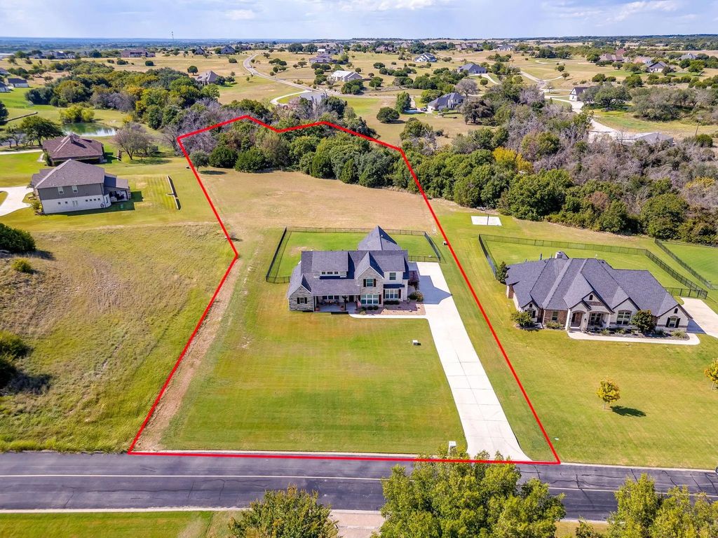 113 Top Flight Drive, Weatherford