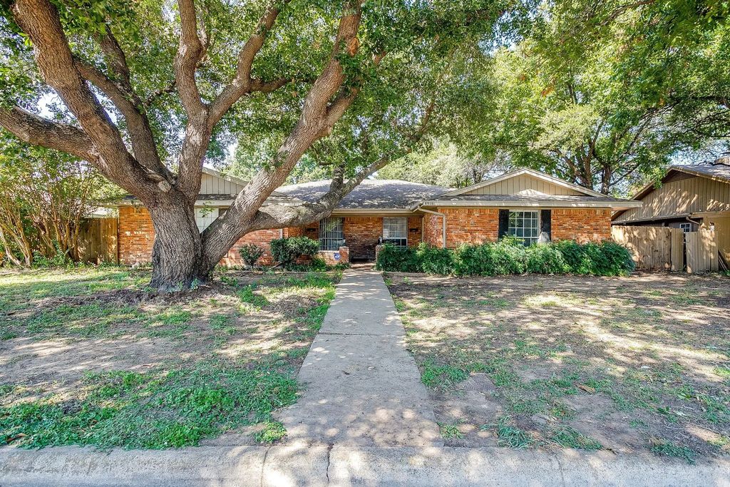 4916 Inverness Avenue, Fort Worth