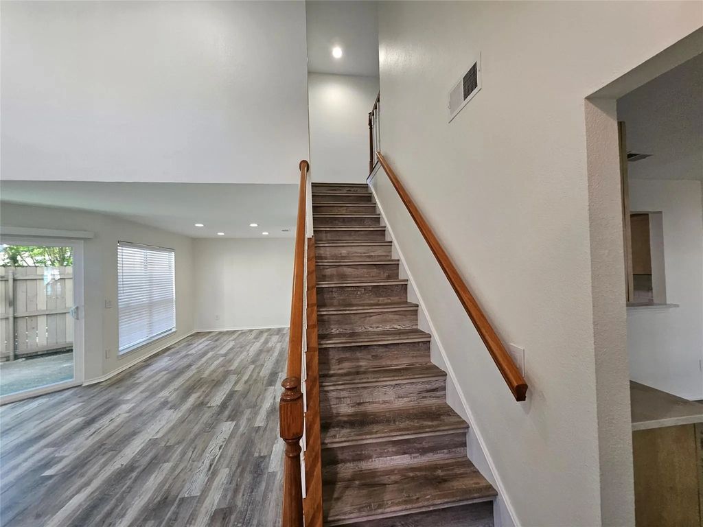 17910 Windflower Way 2102, Dallas