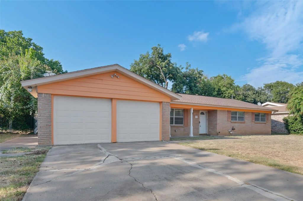 113 Sunnyvale Terrace, Hurst