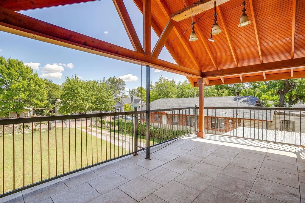 2217 Pearl Avenue, Fort Worth