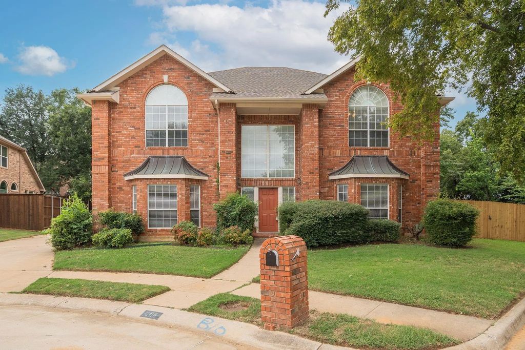 106 Devron Court, Highland Village