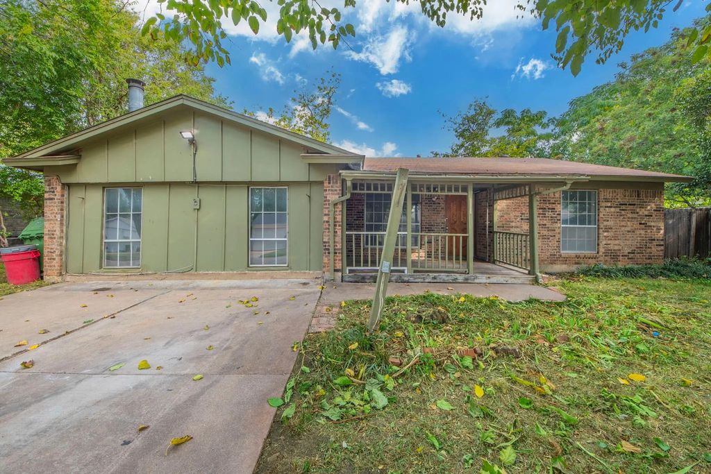 8017 Donegal Lane, North Richland Hills
