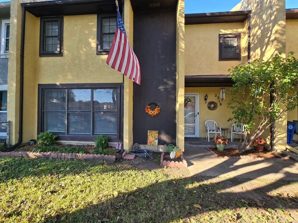 2319 Jimmydee Drive, Irving