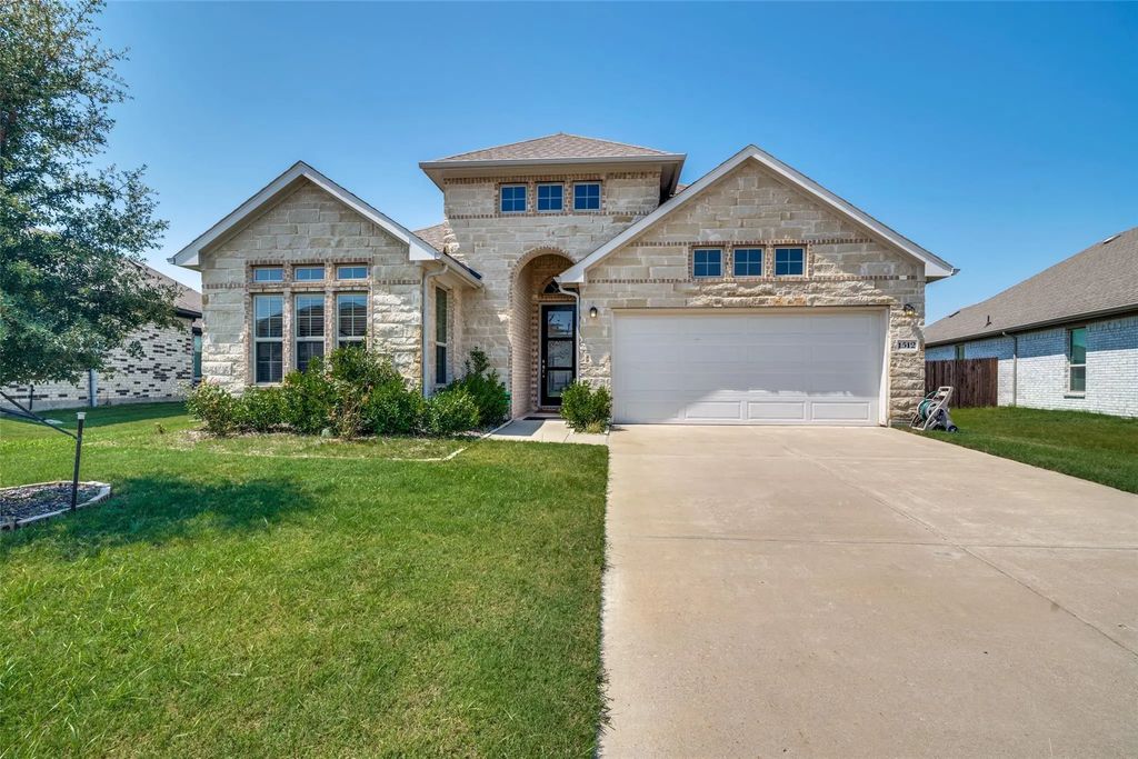 1512 Ravenswood Lane, Wylie