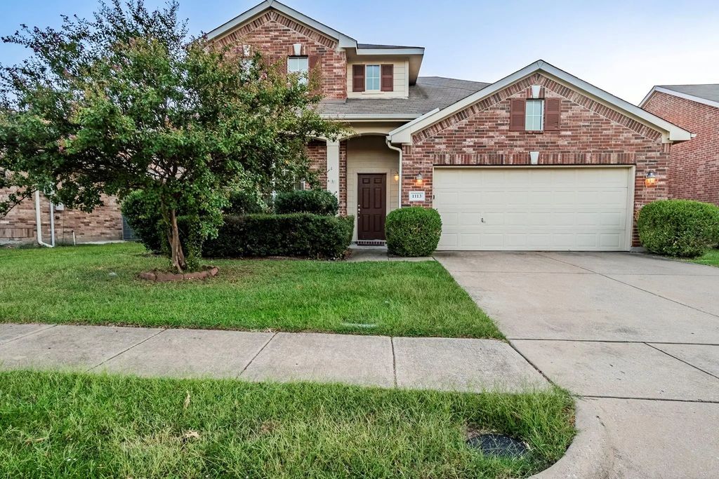 1113 Mount Olive Lane, Forney