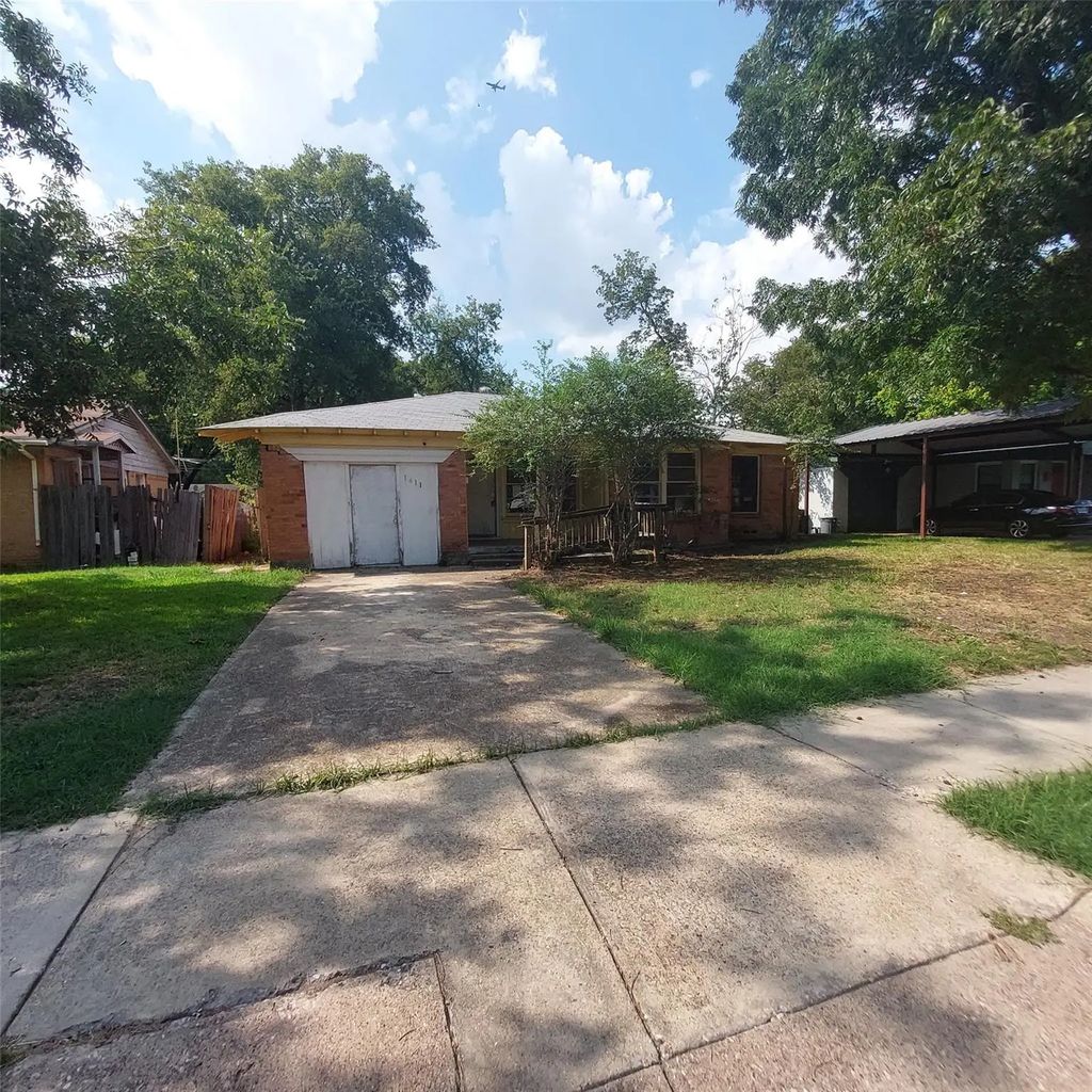 1411 Highland Street, Mesquite