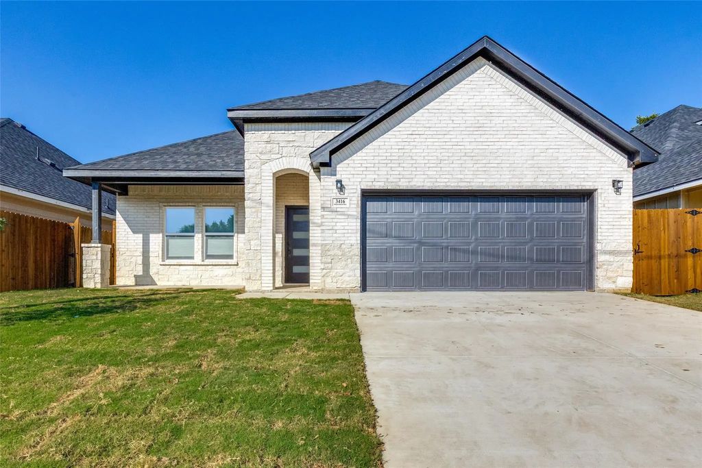3416 Mount Horum Way, Fort Worth