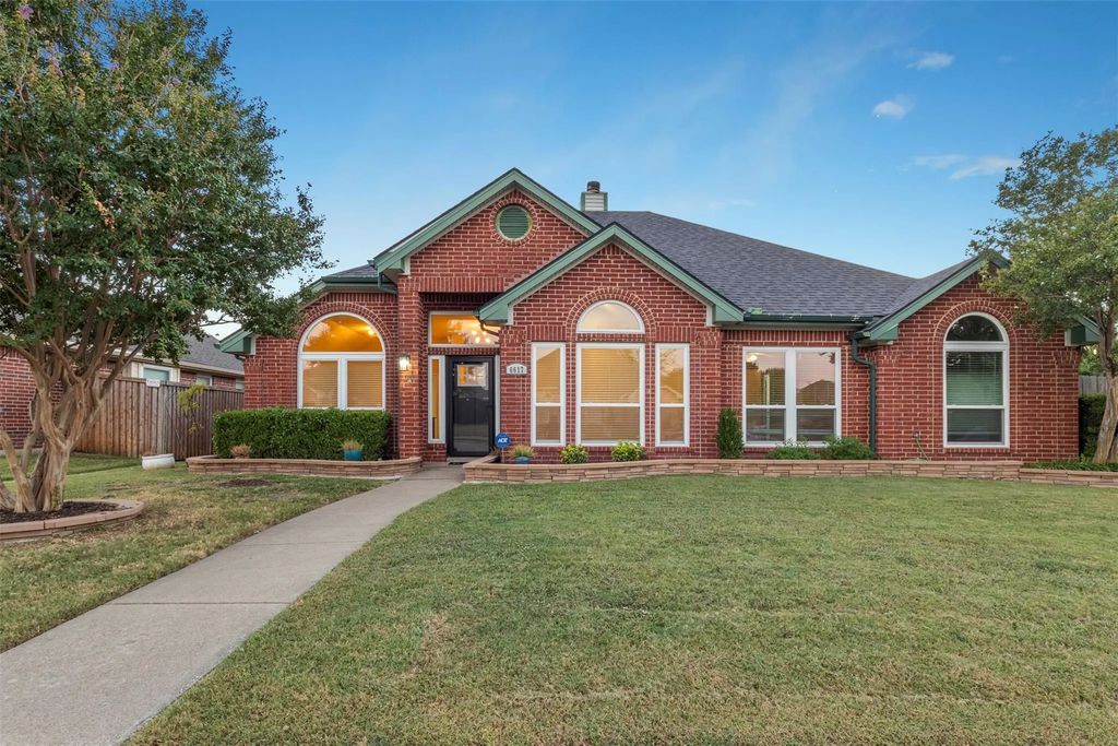 6617 Stamps Street, Rowlett