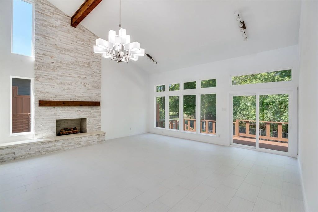 10543 Pagewood, Dallas