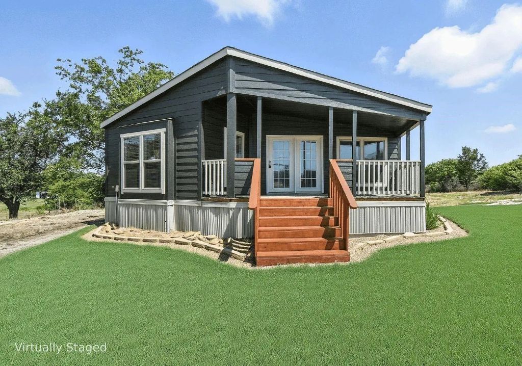 336 Wilson Court, New Fairview