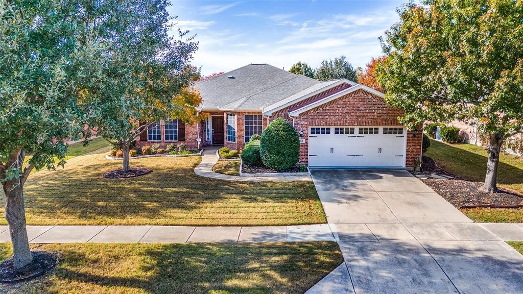 862 Carrington Greens Drive, Frisco