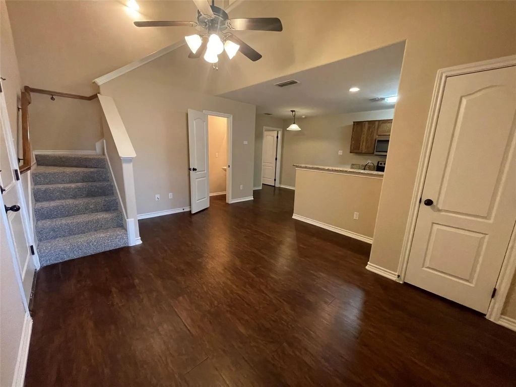 3809 Branch Way, Benbrook