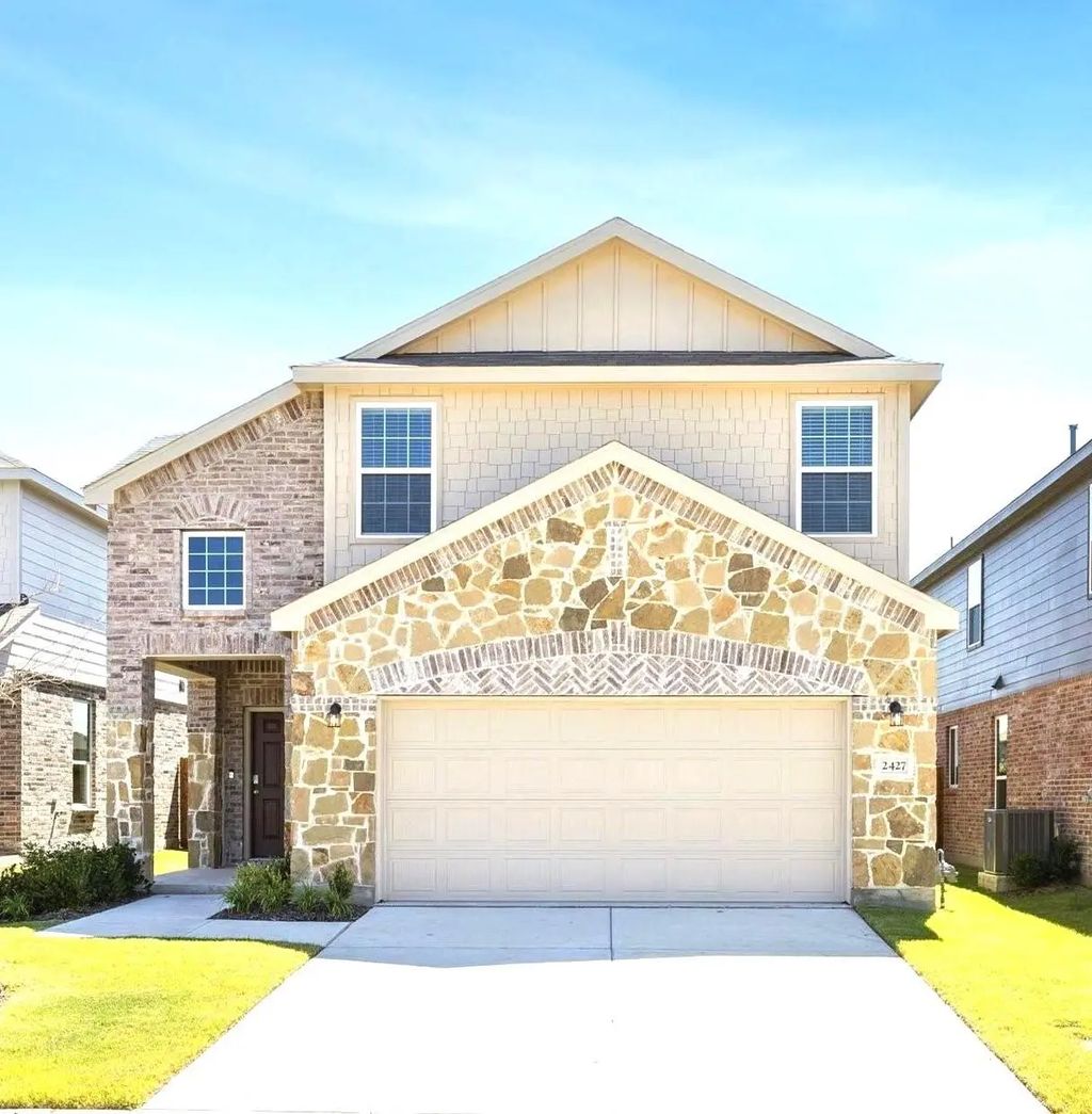 2427 Roundstone Way, Princeton