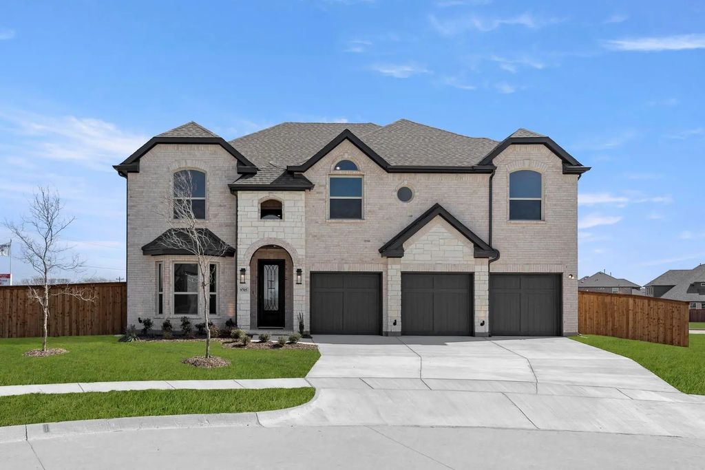 9705 Merlos Drive, Mesquite