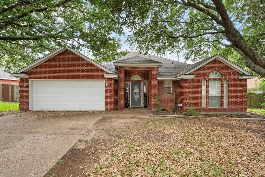 10163 Cougar Ridge Parkway, Waco