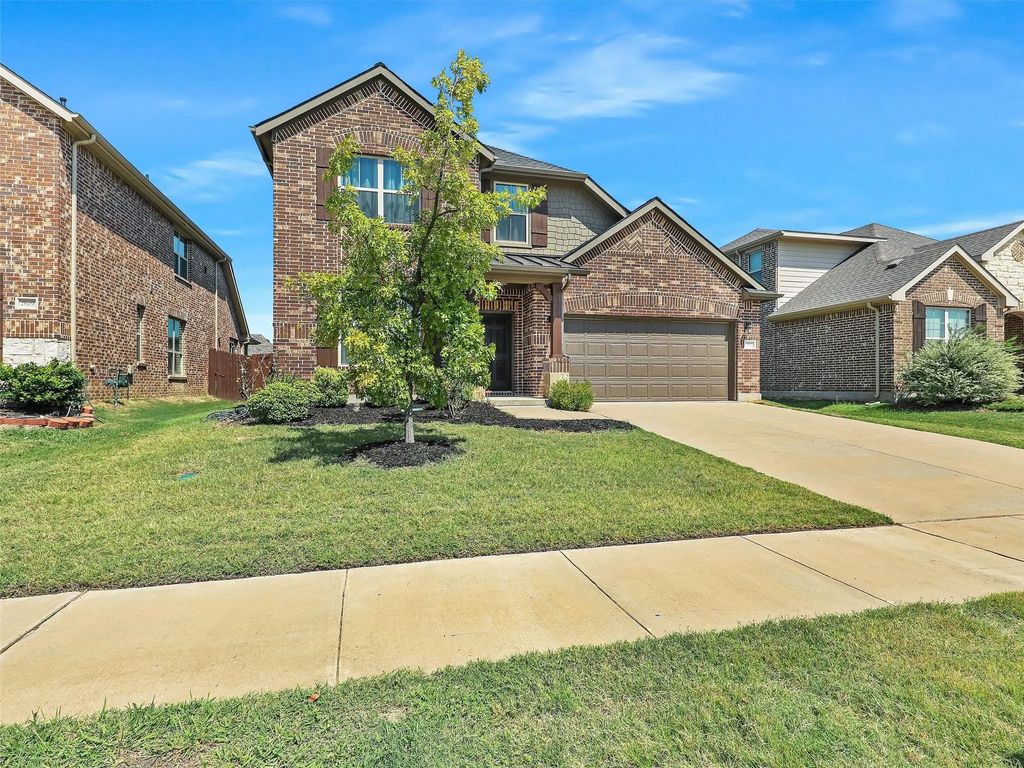 2613 Sunstar Drive, Little Elm