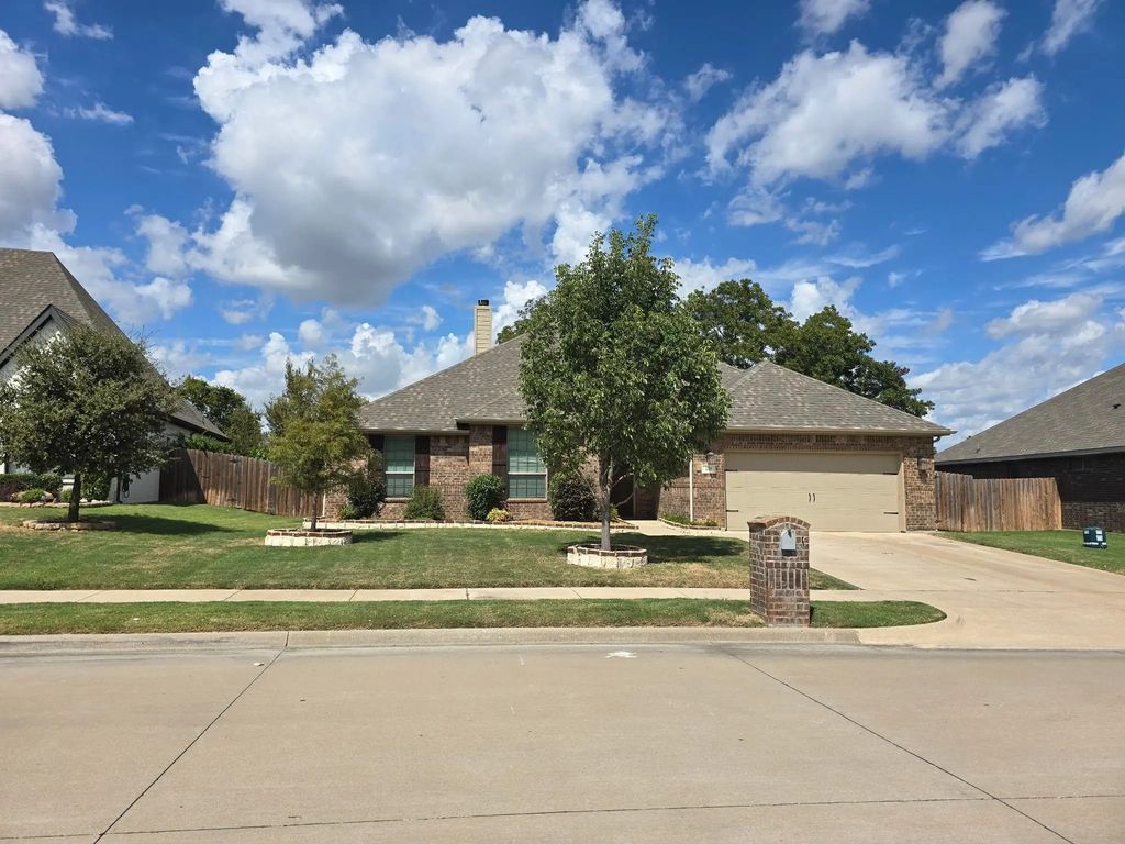 225 White Willow Way, Midlothian