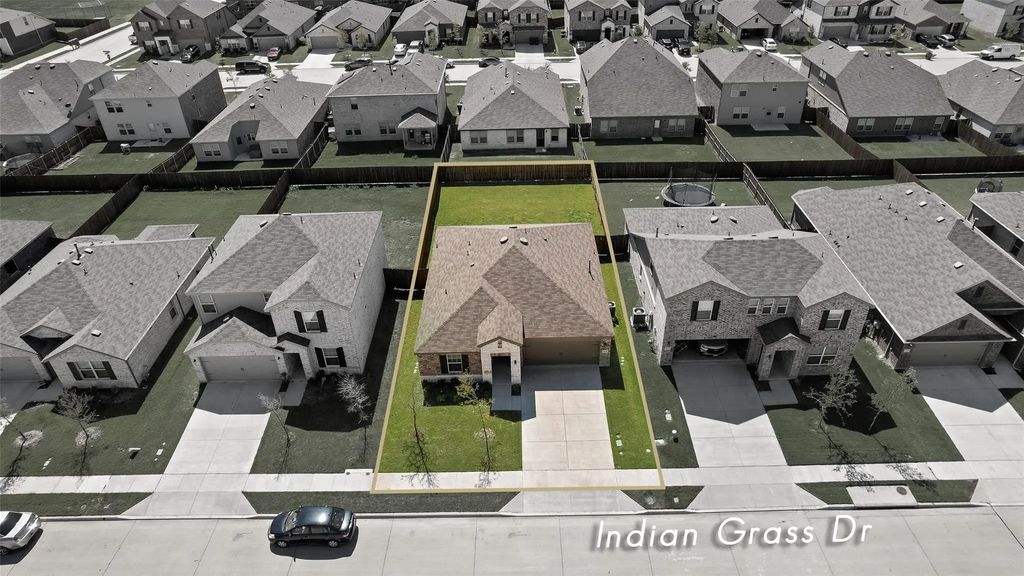 1836 Indian Grass Drive, Royse City