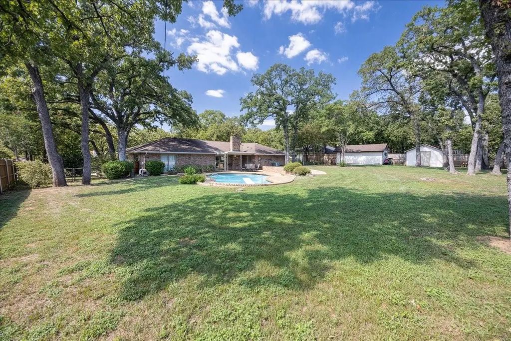 3909 Allendale Street, Colleyville