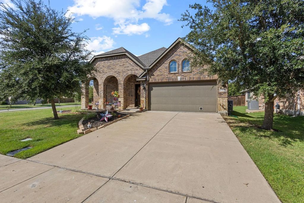 3625 Rosewood, Denison