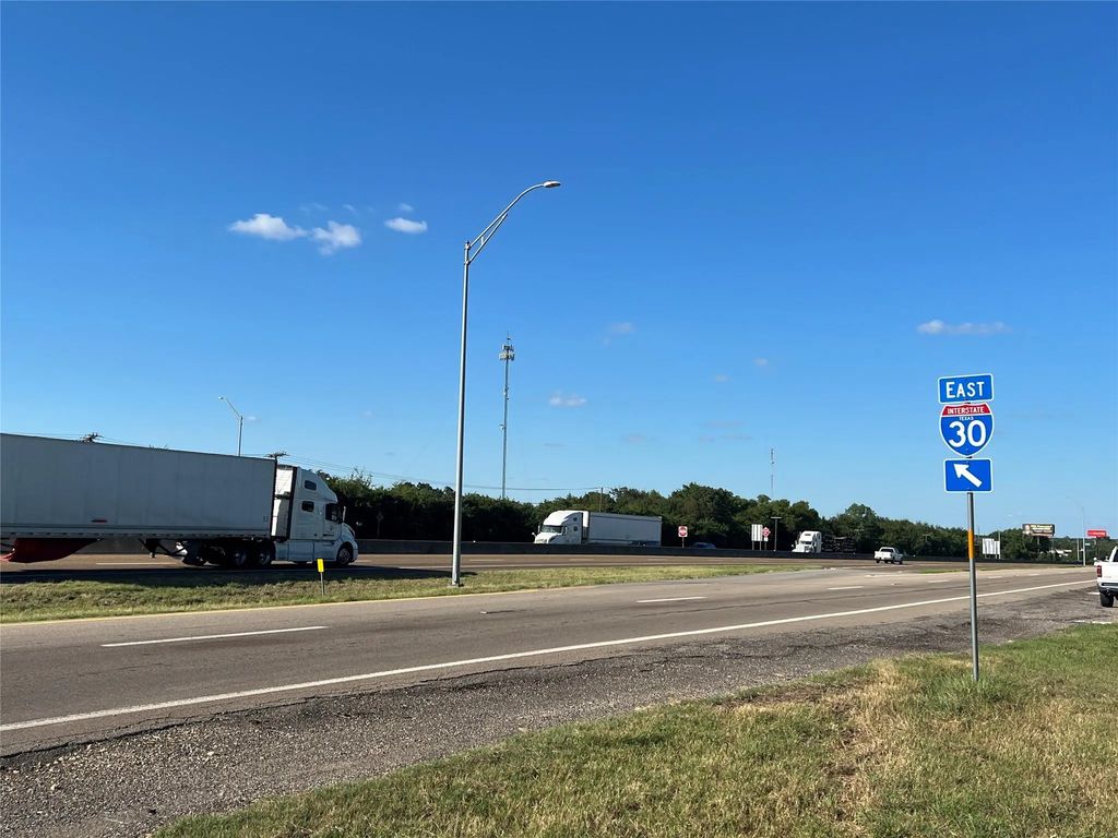 1300 E Shannon Road, Sulphur Springs