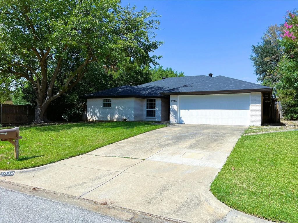 2946 Ridgewood, Grapevine
