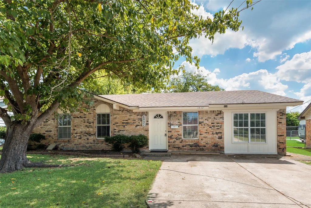 1432 Virgie Joe Drive, Mesquite
