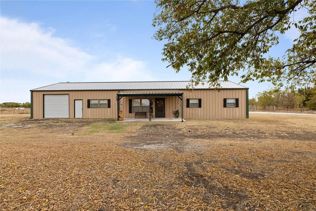13716 Fm 2450, Sanger