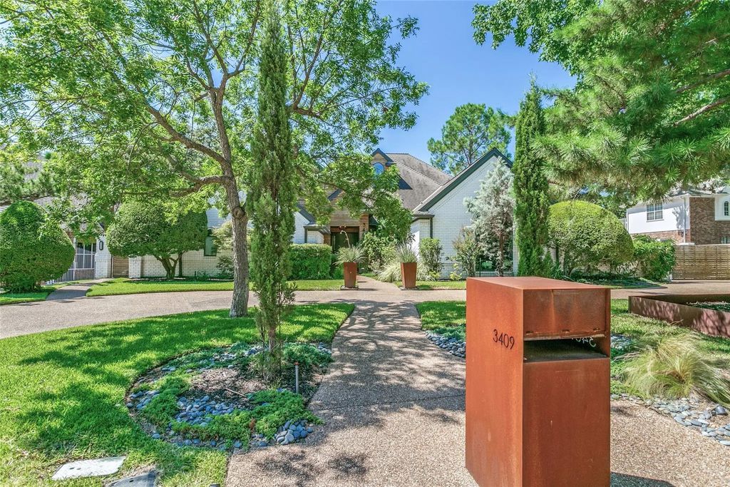 3409 Crossgate Circle N, Colleyville