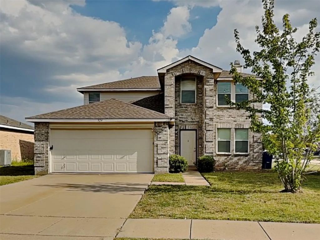 324 Snapdragon Court, Burleson