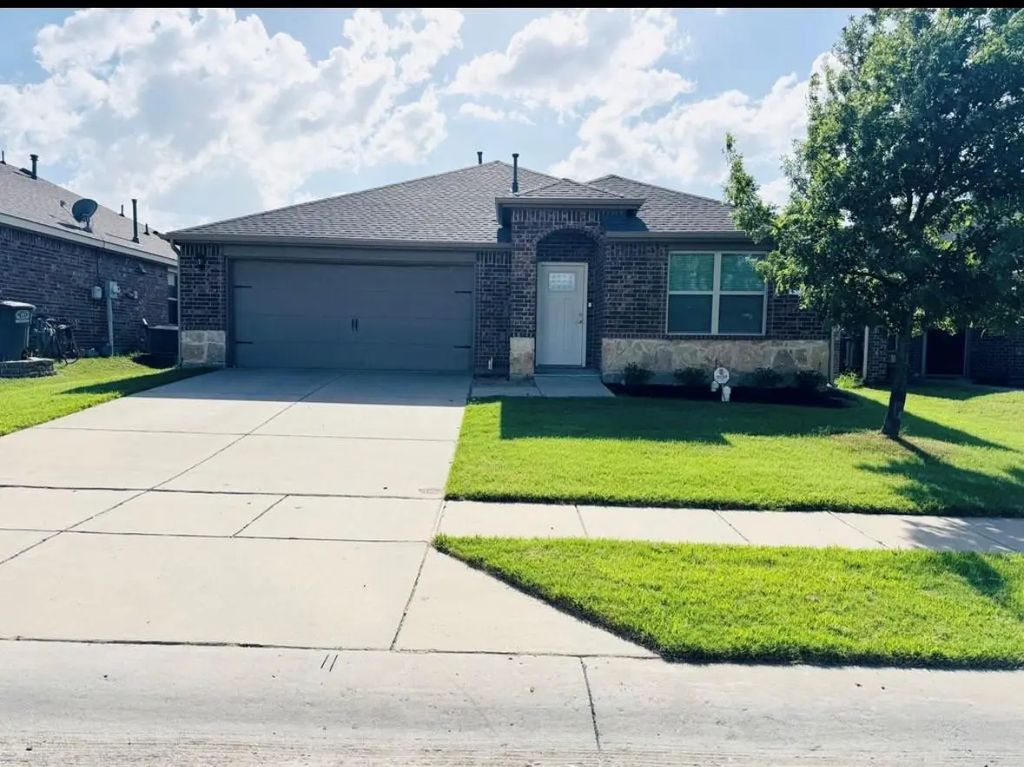 2112 Shady Glen Trail, Princeton