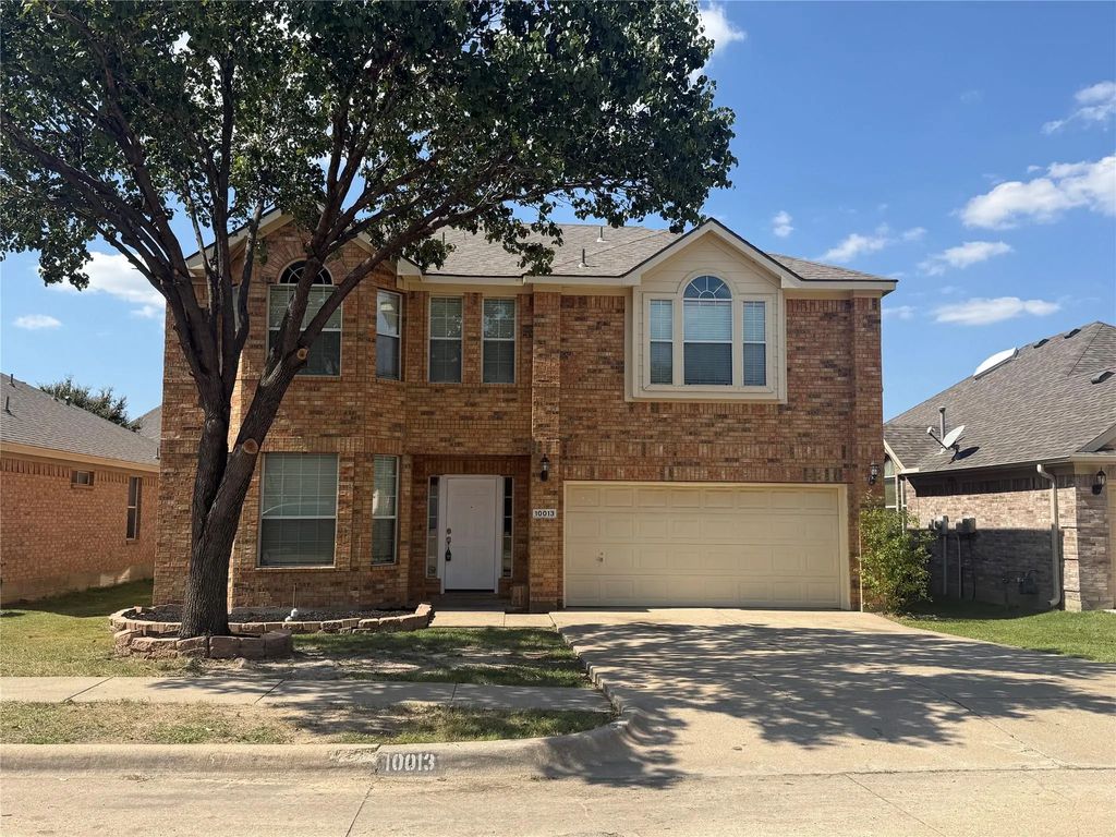 10013 Shelburne Road, Fort Worth