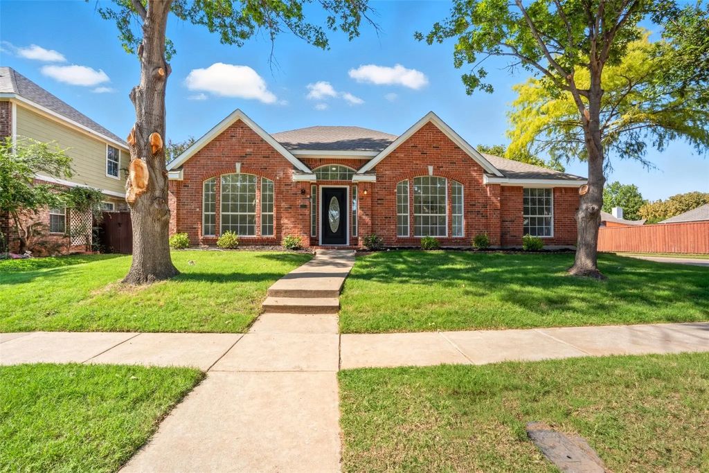 3528 Cottonwood Springs Drive, The Colony