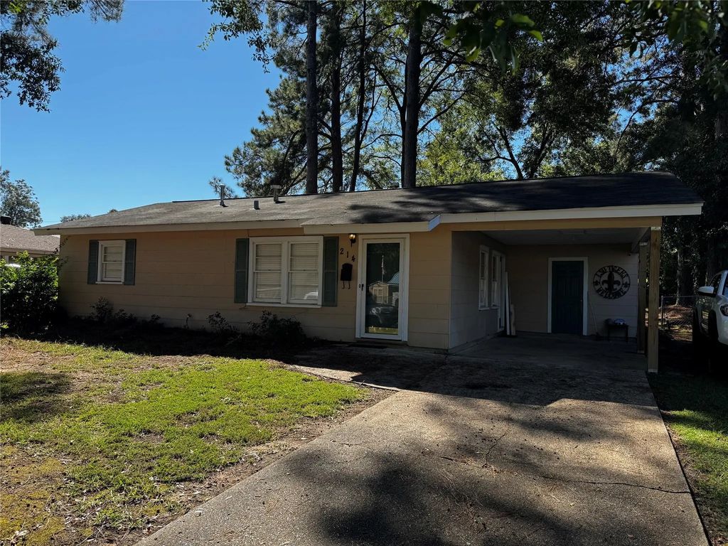 214 Roy Street, Minden