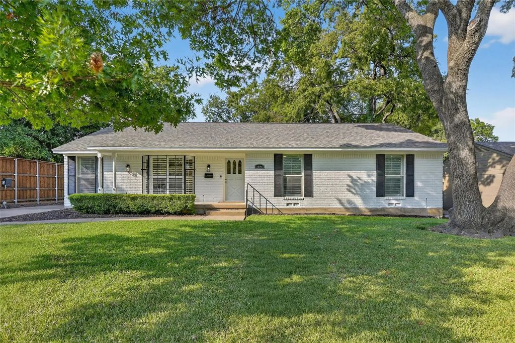 1226 Laurel Lane, Richardson