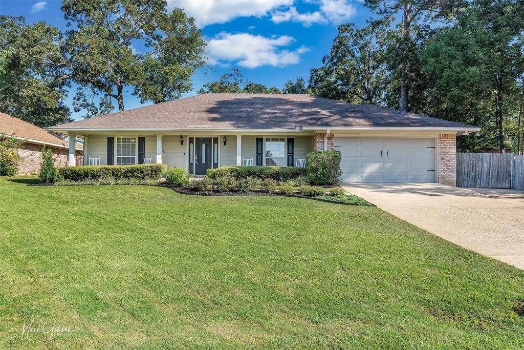 9905 Deepwoods Drive, Shreveport