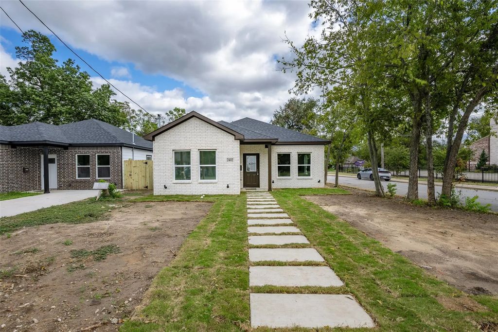 2402 Garden Drive, Dallas