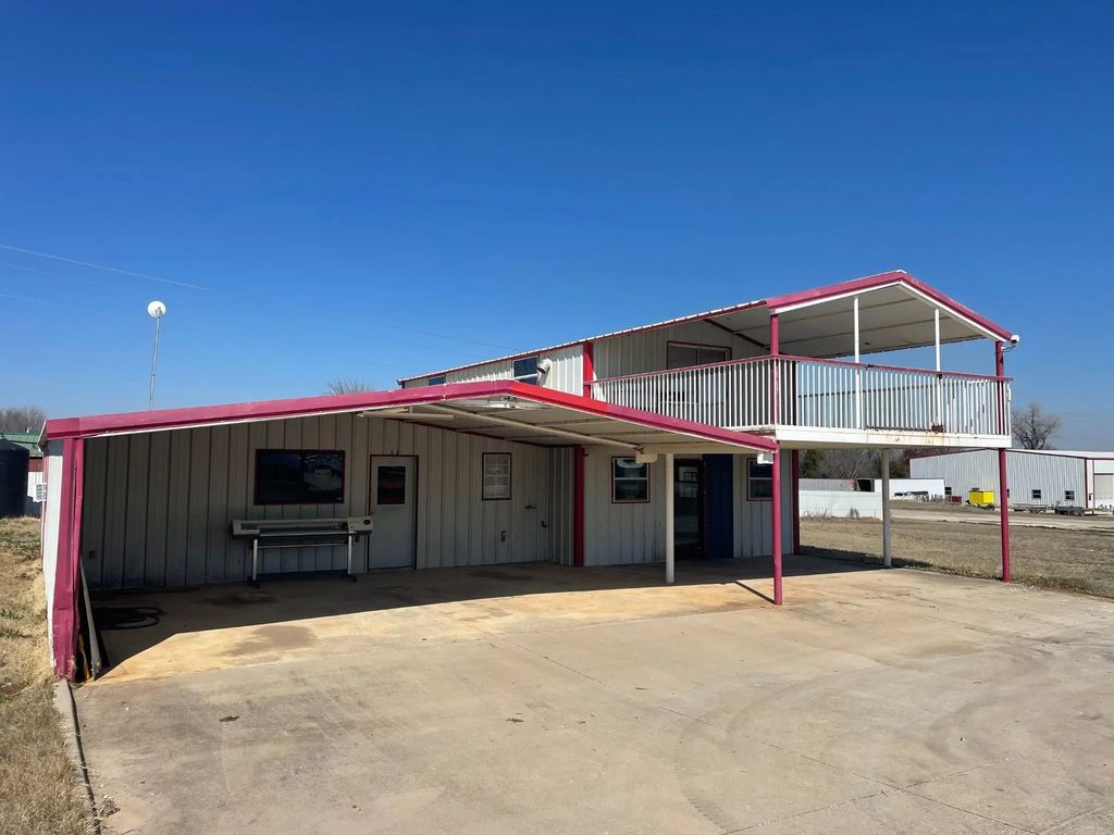 734 Fm 2048, Boyd