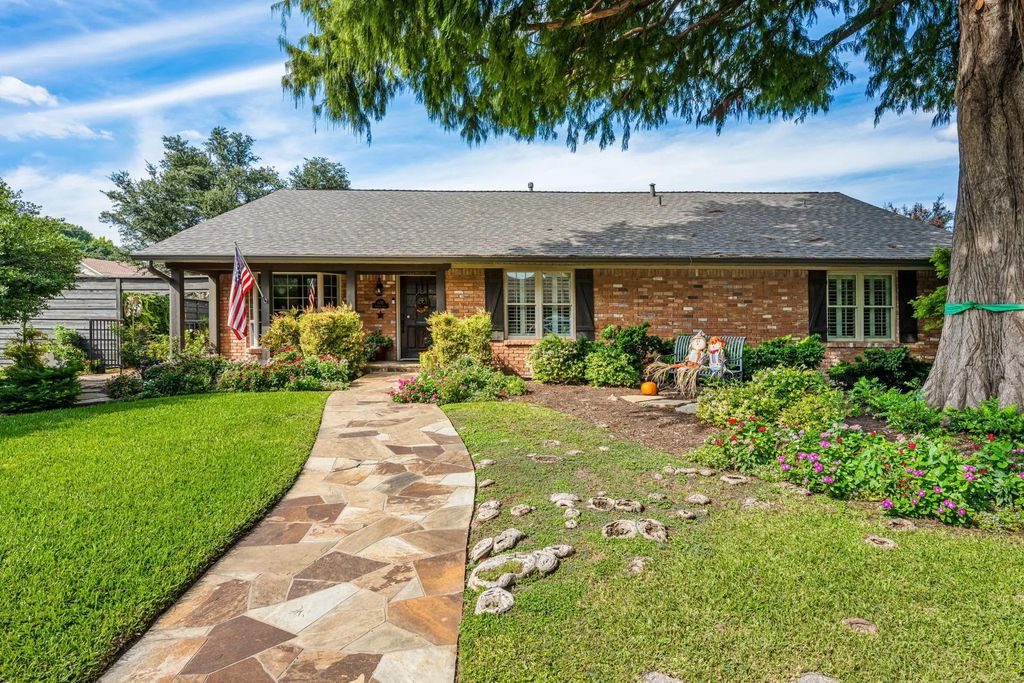 6135 Danbury Lane, Dallas