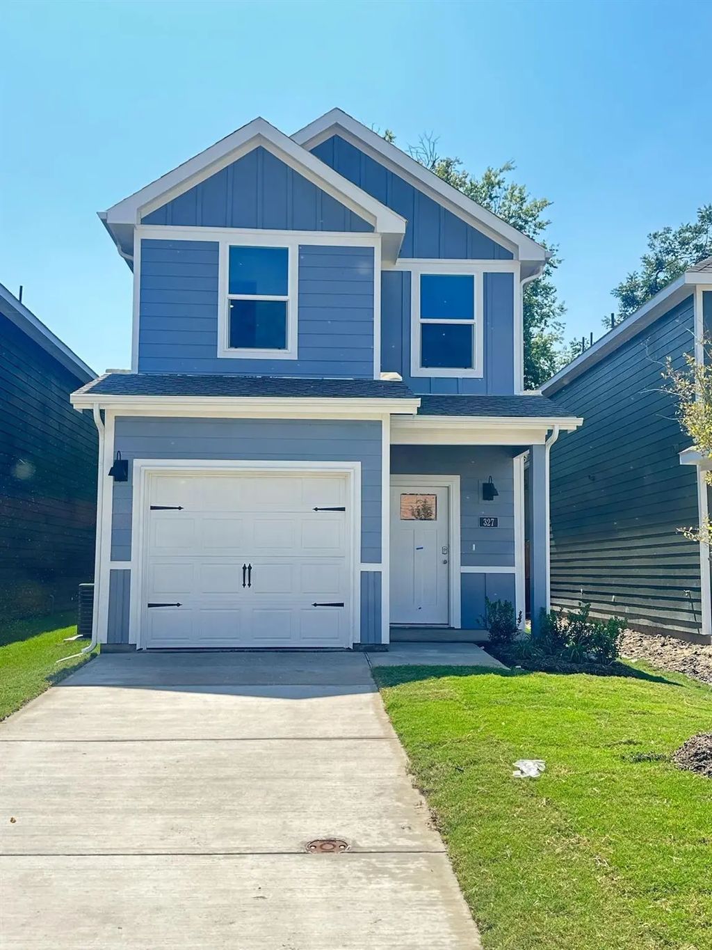 327 Clematis Street, Princeton