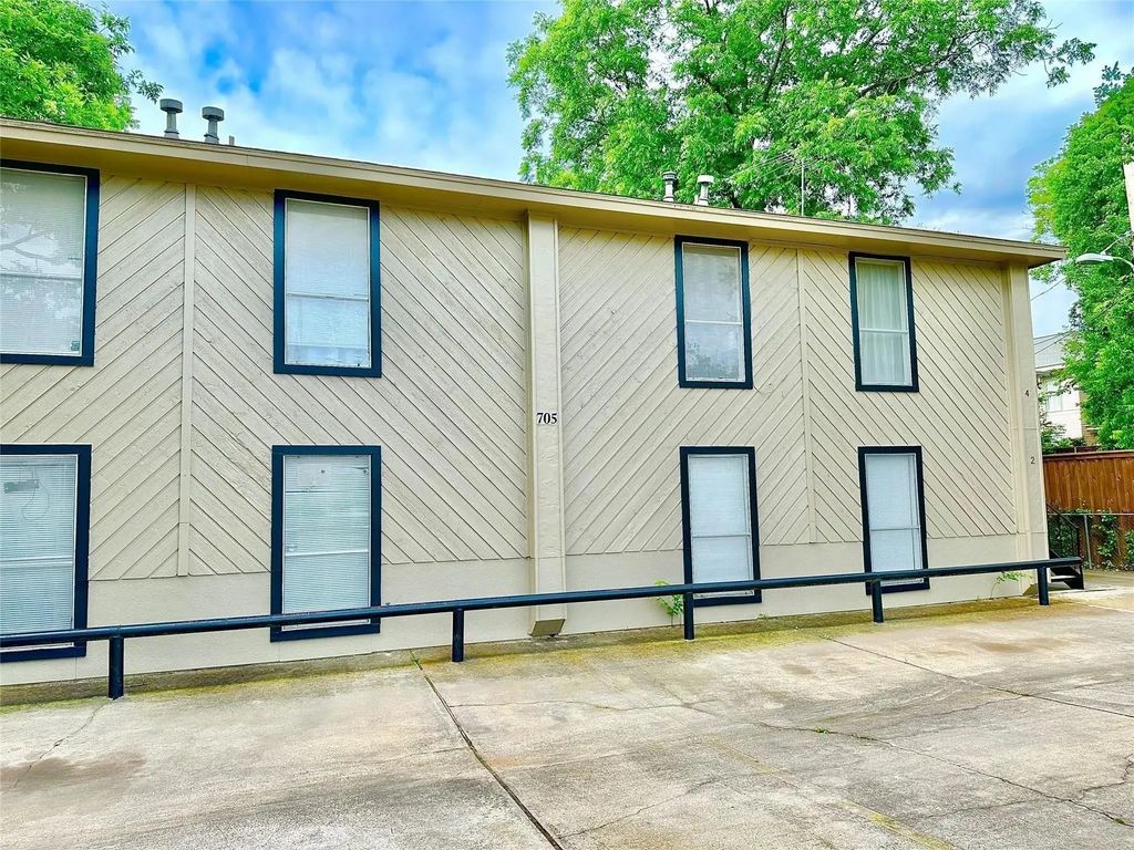 705 Gregg Street 3, Denton