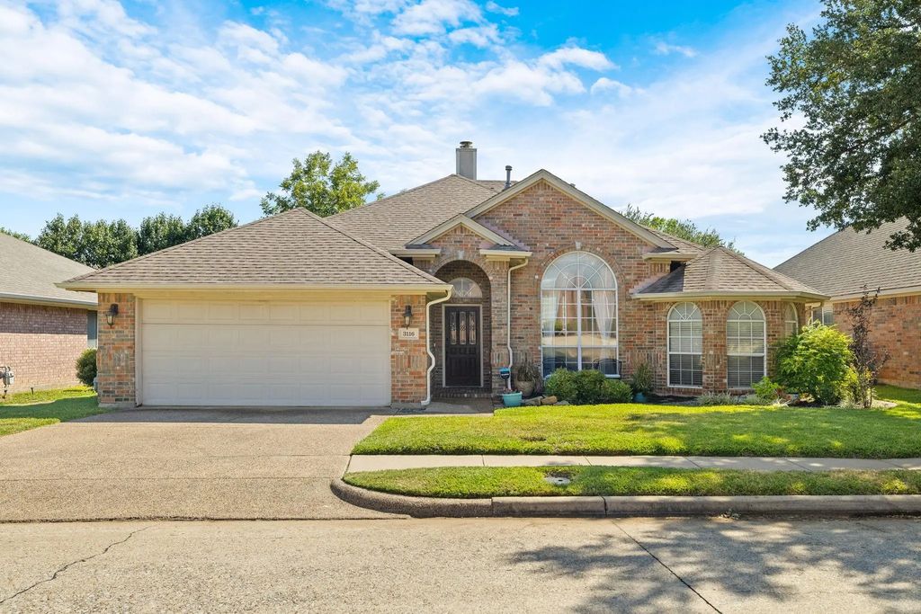 3116 Sandcastle Trail, Arlington