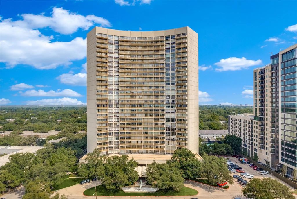 6211 W Northwest Highway 2303, Dallas