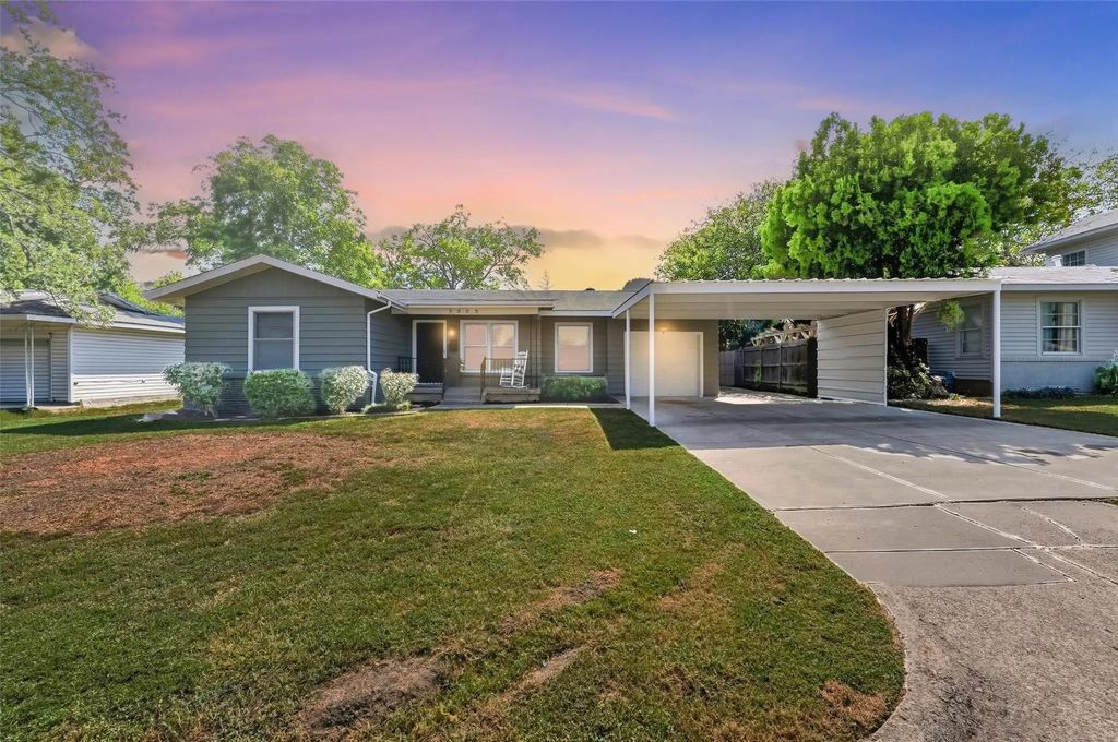 5308 Ira Street, Haltom City