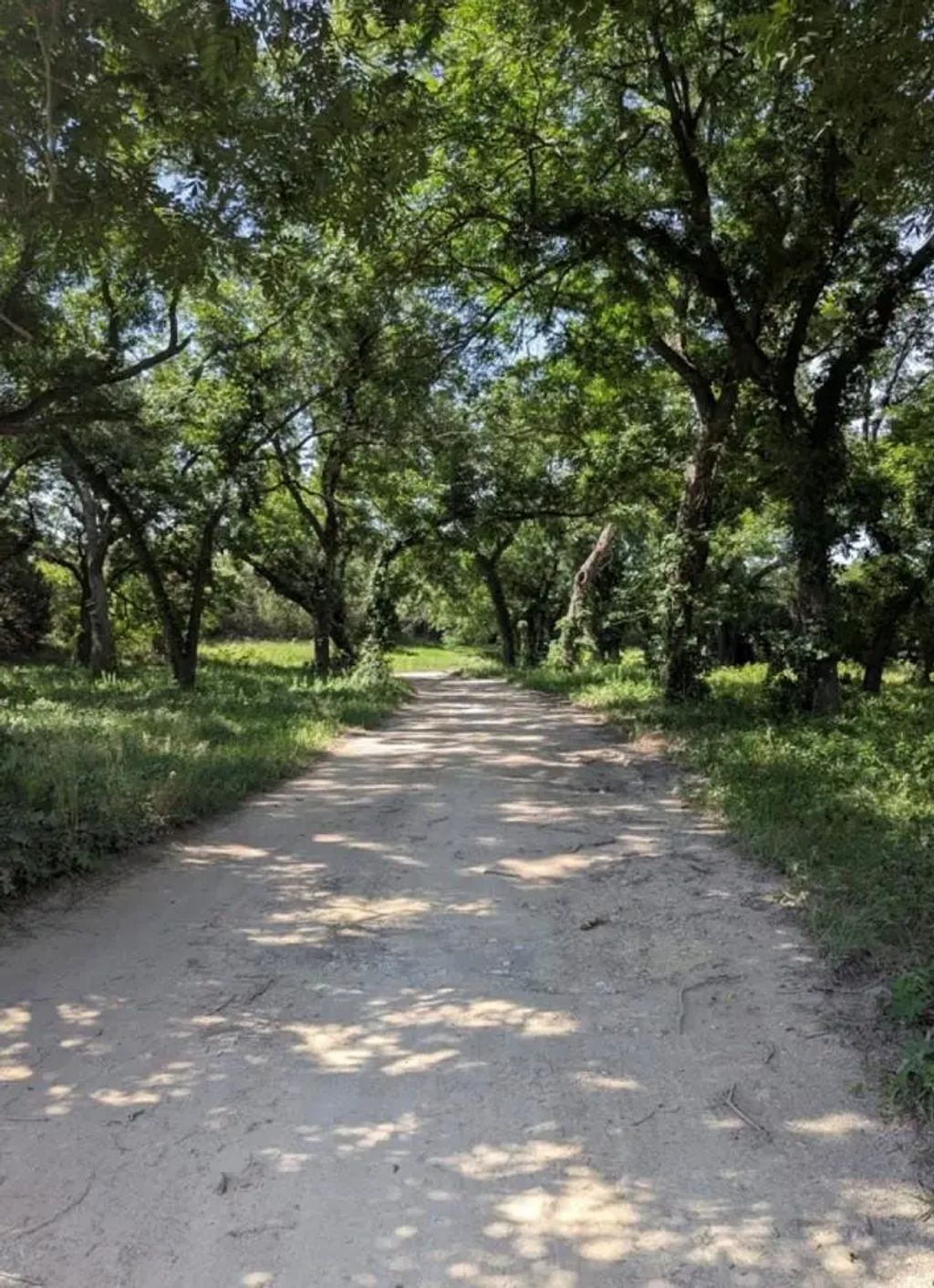 4674 Azle Highway, Weatherford