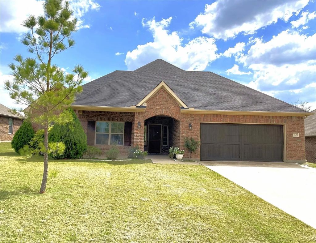 3331 Preston Club Drive, Sherman